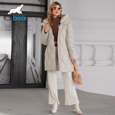 comprar En invierno gancho de piel artificial de longitud media hacia abajo / chaqueta de algodón con sombrero de piel de visón desmontable para mujeres 50-60 tamaños online manufacture