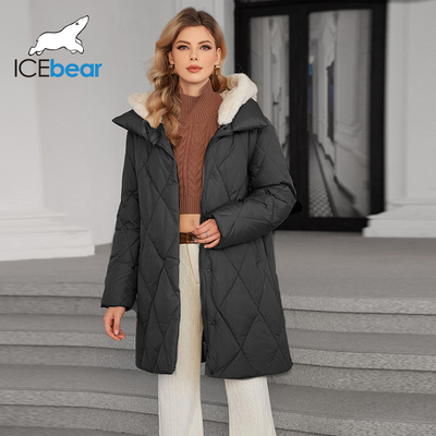 Verdikte middellange down/cotton jas met afneembare mink bonthoed die winterse elegantie toont